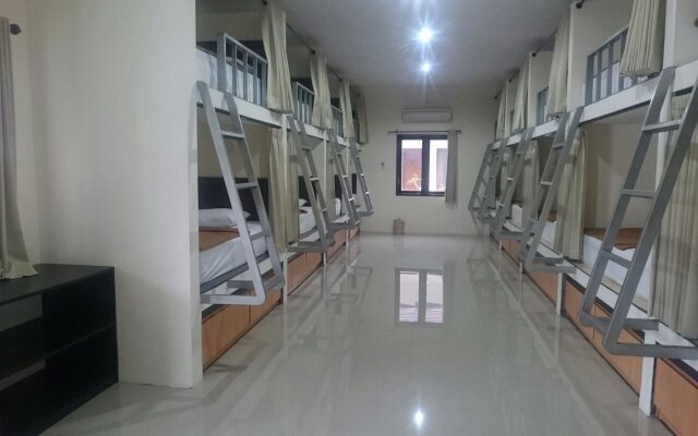 Dormitory Tourism Mirah Banyuwangi