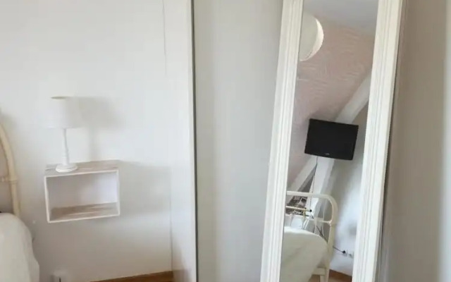 Chambre Rose Blanche