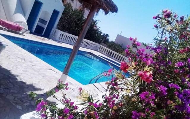 Splendida Villa con Piscina 5 minuti da Yati Beach