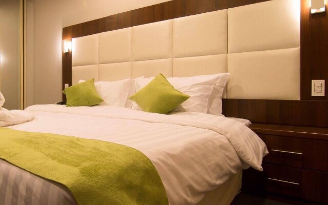 Hayat Revan Hotel Suites