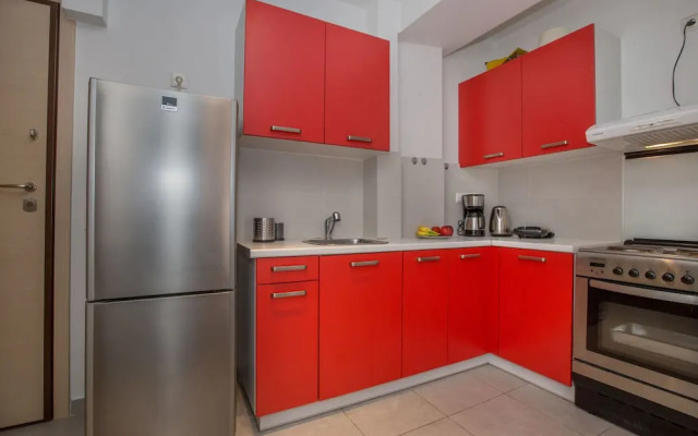 Modern Comfy Aptm Near the Acropolis by GHH