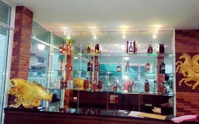 De-complex Apartment