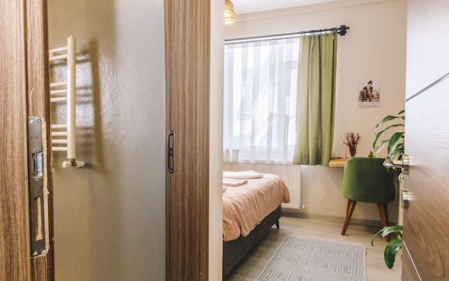 Cozy Private Room at Taksim