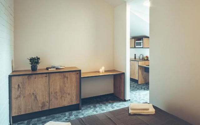 Railway Apartments and Hotel