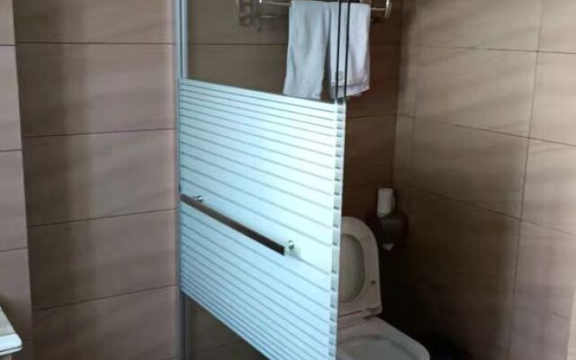 Leping Youjia Business Hotel (Municipal Government Branch)