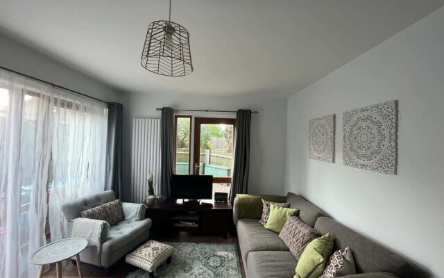 Inviting & Spacious 3BD Flat - Shadwell