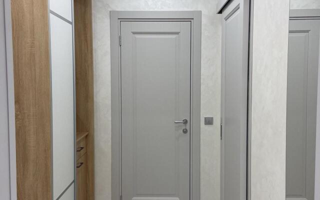 K_Apartments on Grizodubova Street 1 (2)