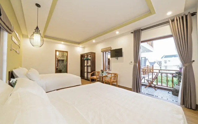 Blue Whale Homestay