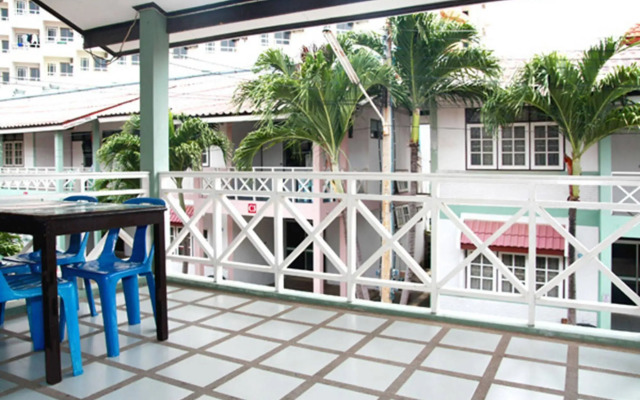 Paisiri Hotel
