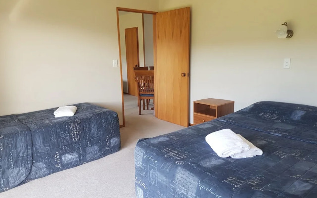 Mt Cook View Motel - Fox Glacier