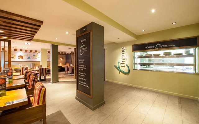 Premier Inn London Hammersmith - Ravenscourt Park