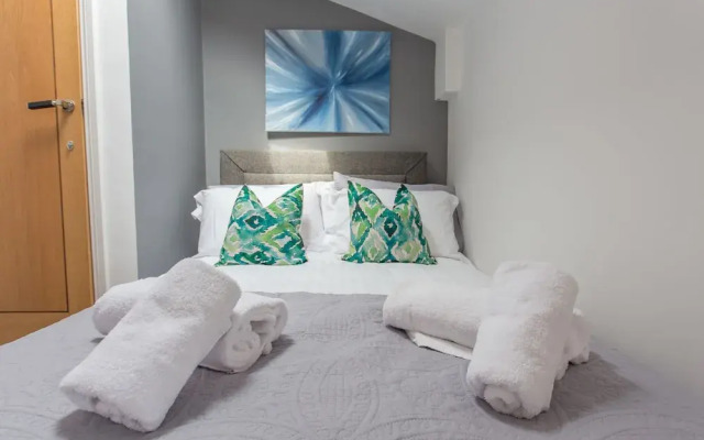 The Bullingdon Suite