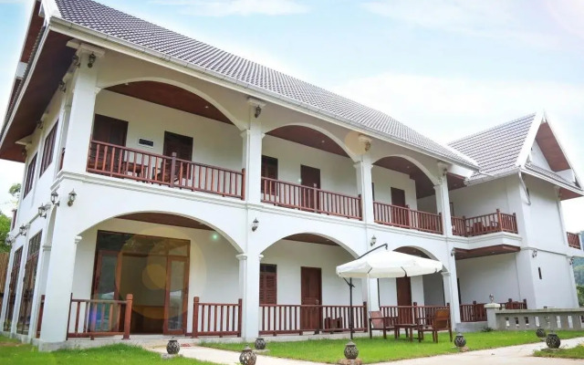 Mekong Moon Inn II (Riverside Villa)