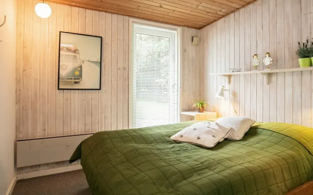 6 Person Holiday Home in Blavand