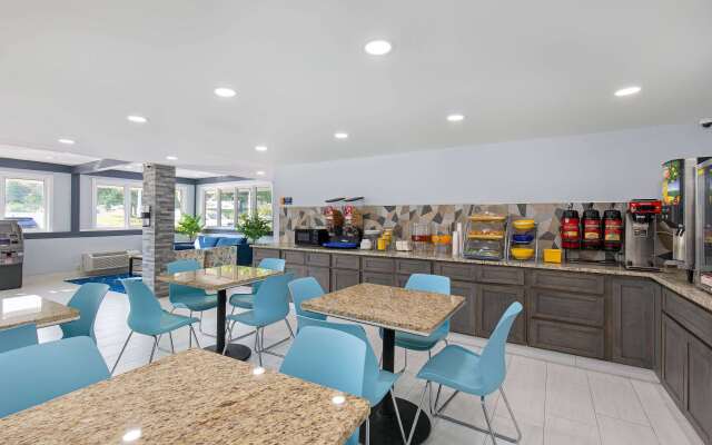 Days Inn by Wyndham Knoxville North