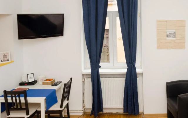 Strada Smârdan Studio