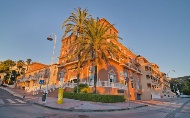 Hotel Bahía Tropical