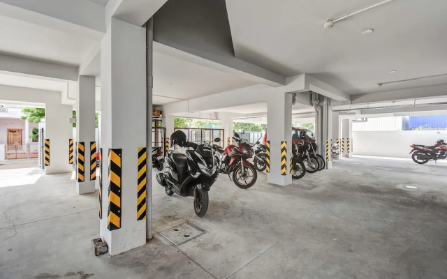 OYO Flagship 24155 FCI Nagar