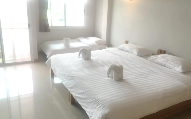 Baan Bangrak Residence (SHA Extra Plus)