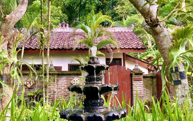 Rumah Boedi Private Residence Villa