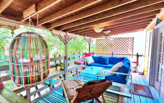 Madame Isabelle's House In New Orleans - Hostel