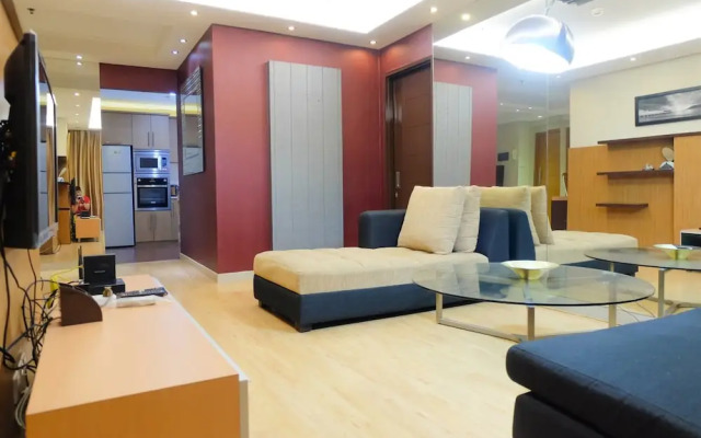 Best 1BR Apartment at Hampton's Park Residence