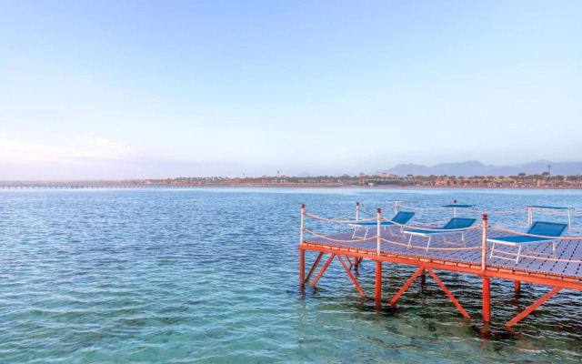 Pickalbatros Royal Moderna Sharm & Aqua Park