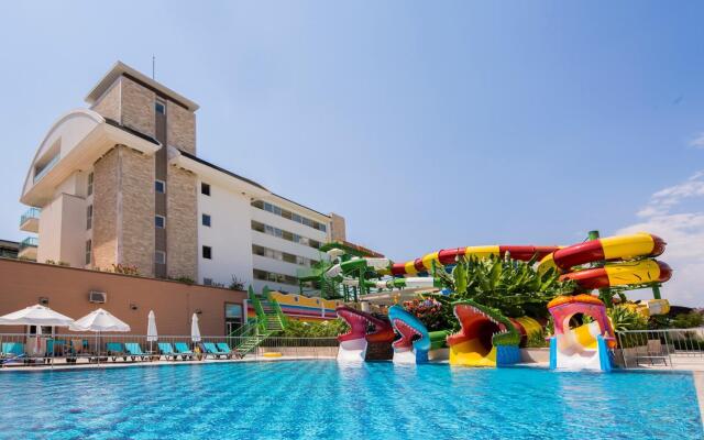 Crystal Waterworld Resort & Spa - All Inclusive