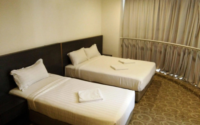 Lucky 11 Hotel