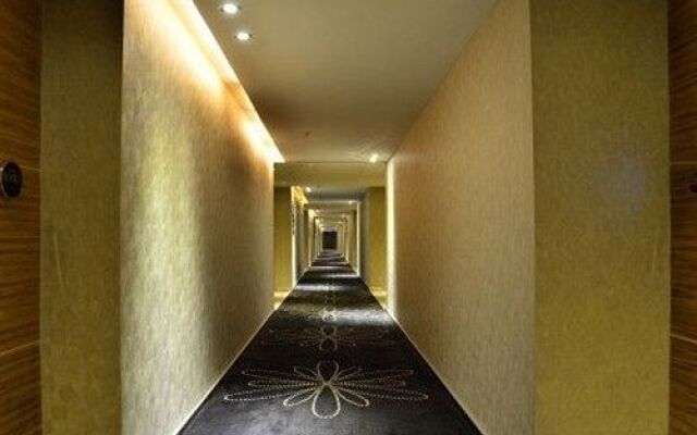 Super 8 Hotel Foshan Nan Hai Da Li