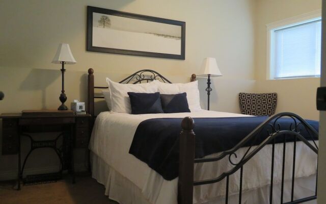 Mt. Woodside Bed & Breakfast
