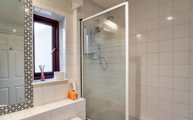 Apartment in Falmouth Near Beaches & Harbour