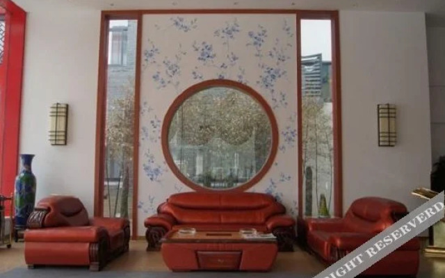 Mingshan Yijia Hotel(苏州名山一家商务酒店)