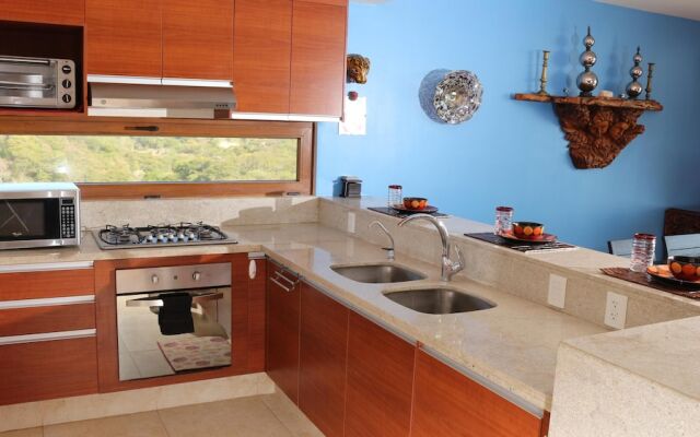 Borneo 701 Alamar - 3 Br Apts