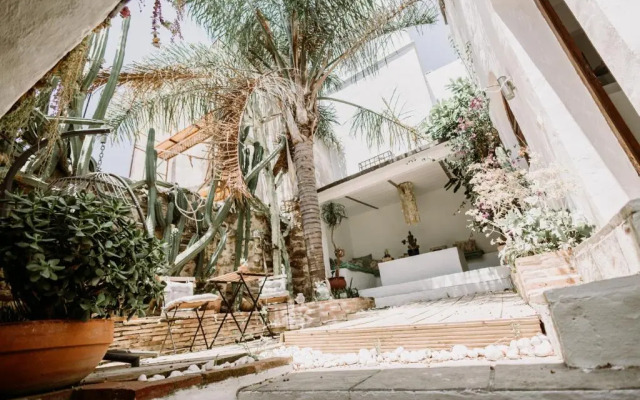 Eole Luxury Rooms and Apartments