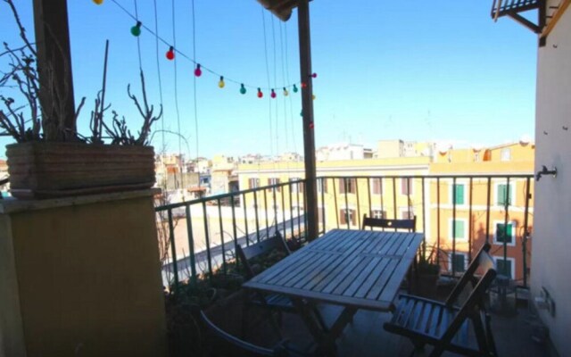 Sunny Flat With Terrace in Pigneto, Serviced by Hostmaker
