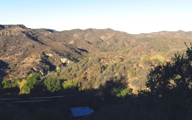 Topanga Canyon Inn B&B