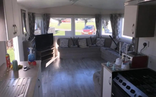 L76 Rickardos Holiday Lets