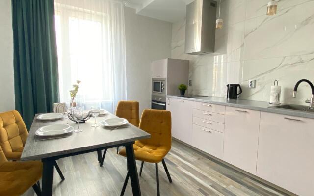 Live comfortably on Lunacharsky Avenue