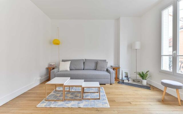 Bright Apartment 15min From the Center of Paris