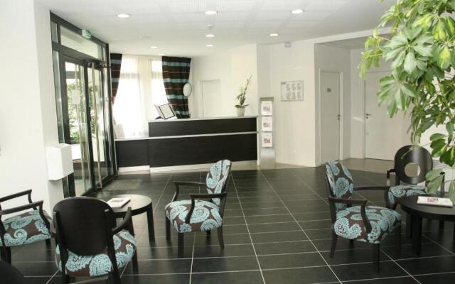 Nemea Appart Hotel Home Suite Nancy Centre