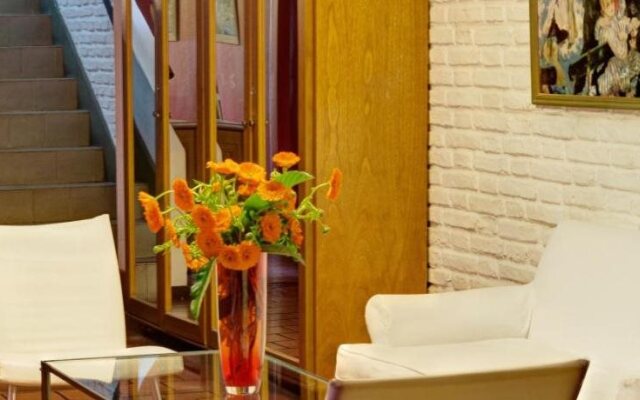 Hotel Colonial