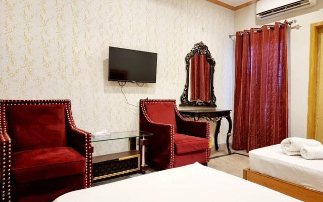 Royal Continental Hotel