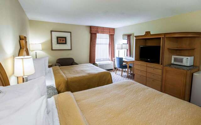 Quality Inn & Suites Greenfield I-70