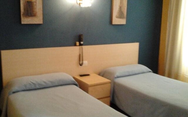 Hotel Luzon