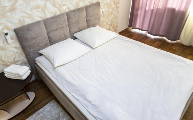 Апартаменты на проспекте Бардина