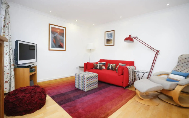 Central New Town Apartment