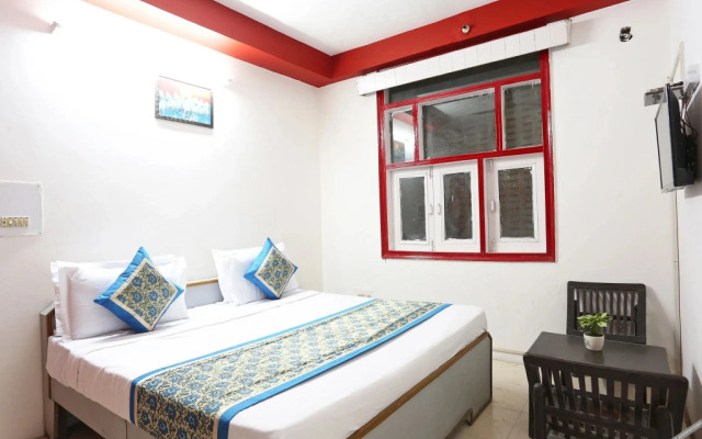 Hotel Classic by OYO Rooms