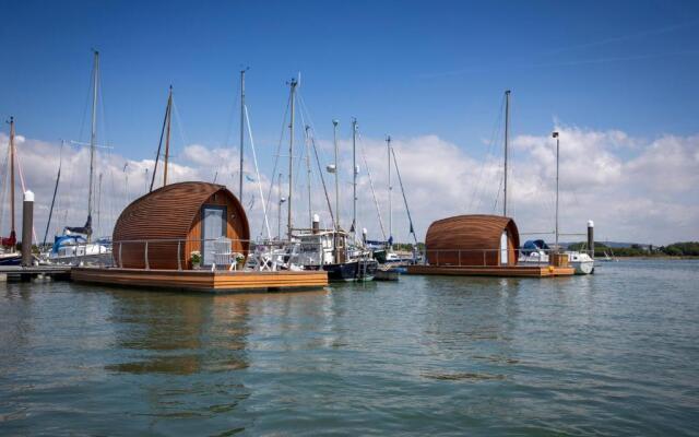 Samphire Ark 900 Boat