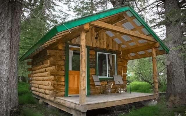 Alaska Creekside Cabins